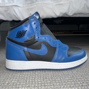Air Force 1 Jordan Blue and Black High-Top Sneakers, sz 6Y/38.5EU